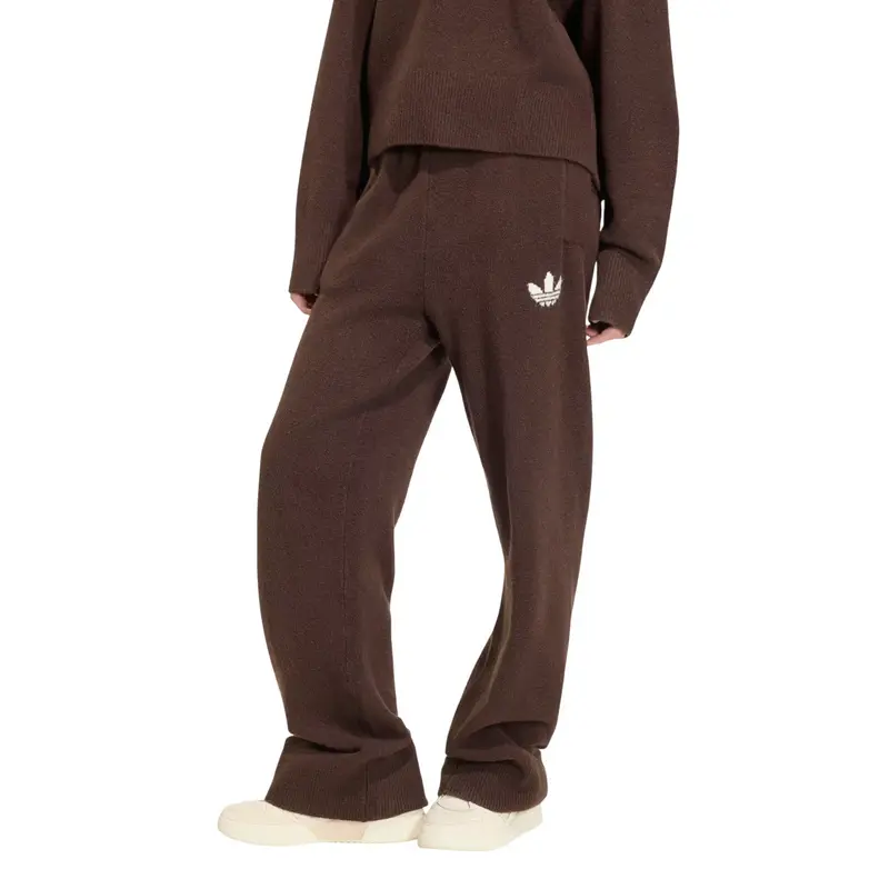 Adidas  IA4437